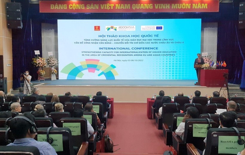 Trung tâm tư vấn du học HUFI - Tham dự Hội thảo khoa học quốc tế 
